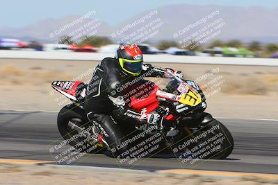 media/Jan-18-2024-Racers Edge (Thu) [[008952c709]]/B Group/Session 2 (Turn 15 Inside)/